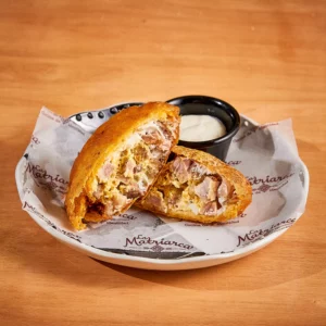 Arepa e' huevo con tocino