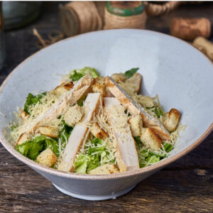 Ensalada del Cesar con pollo