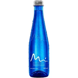 Agua manantial sin gas