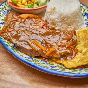 Lengua en salsa del chef