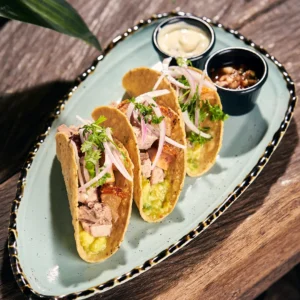 Tacos de chicharrón crocantes